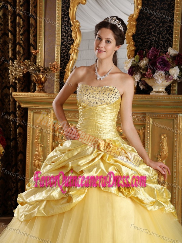 Perfect Tulle Taffeta Yellow Ball Gown Quinces Dresses with Pick-ups