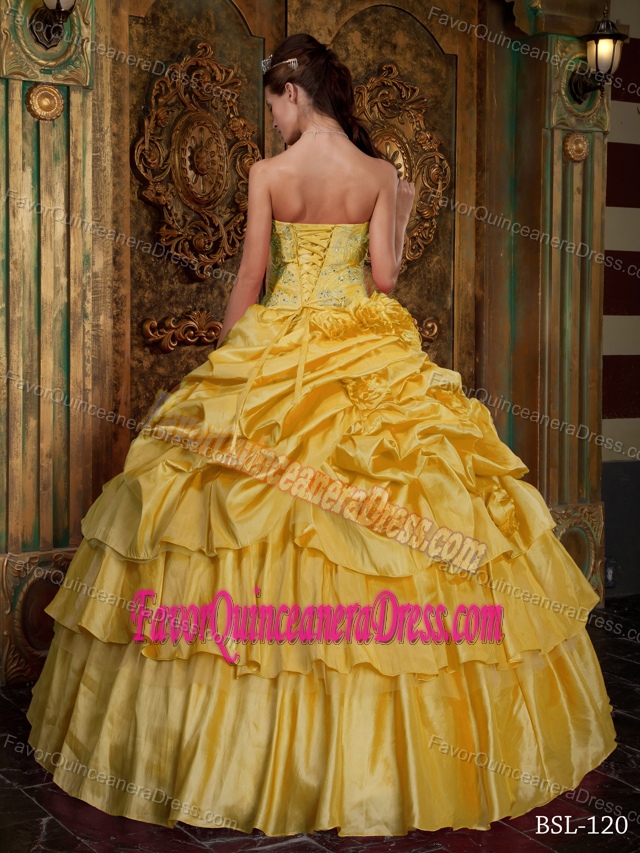 2013 Attractive Taffeta Tiered Yellow Quinceanera Gown Dresses Patterns
