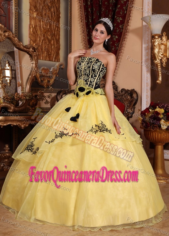 Trendy Organza Yellow and Black Dress for Quinceanera with Embroidery