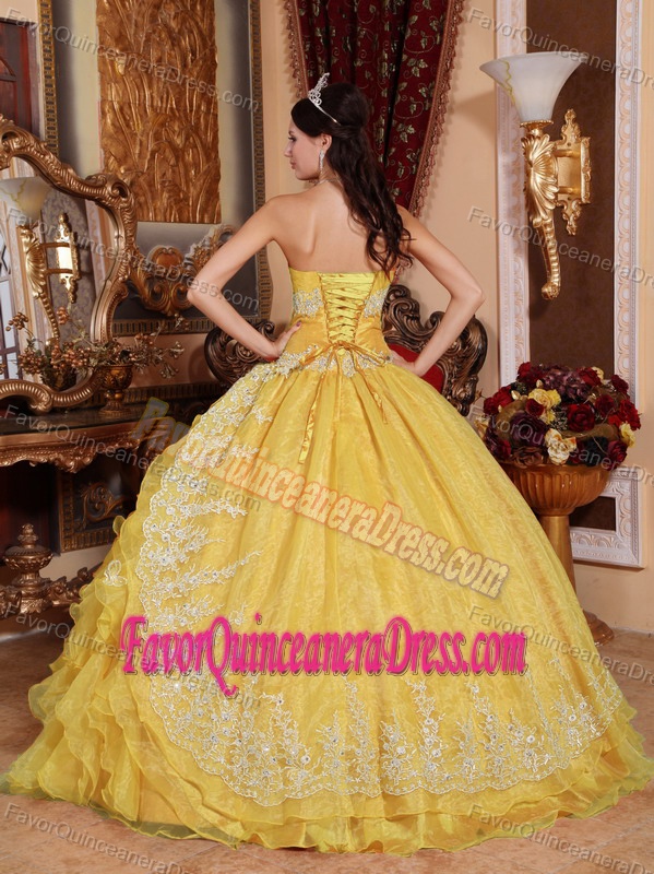 Amazing Organza Ruffled Yellow Quinceanera Gown Dress with Appliques