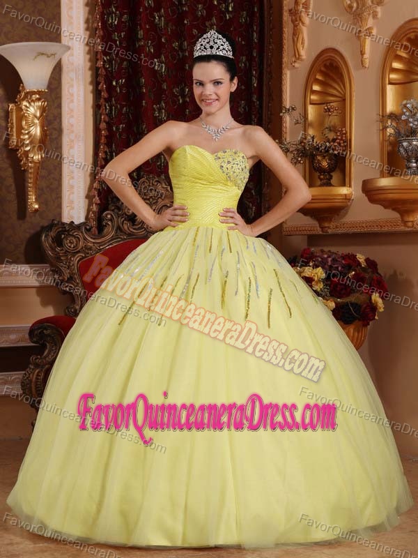 Clearance Lace-up Yellow Ball Gown Dress for Quince in Tulle and Taffeta