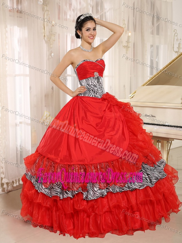 Memorable Coral Red Sweetheart Organza Quinceaneras Dress with Ruffles
