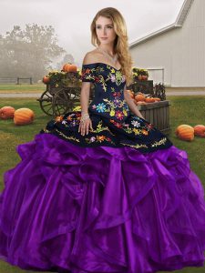 Fashionable Black And Purple Ball Gowns Off The Shoulder Sleeveless Organza Floor Length Lace Up Embroidery and Ruffles 15th Birthday Dress