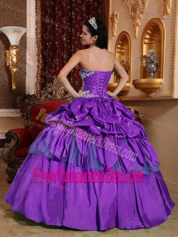 Appliqued Ball Gown Strapless Taffeta for Quinceanera Dress in Lavender