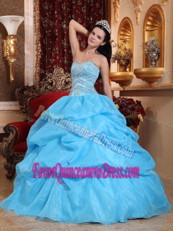 Aqua Blue Sweetheart Quinceanera Dress in Organza with Beads and Pickups