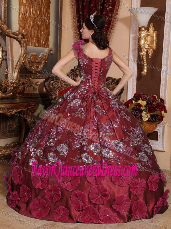 Luxurious Red V-neck Satin Dresses for Quinceanera with Appliques