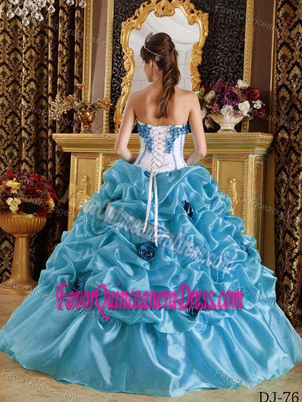 Memorable Blue Sweetheart Organza Floor-length Quinceaneras Dress