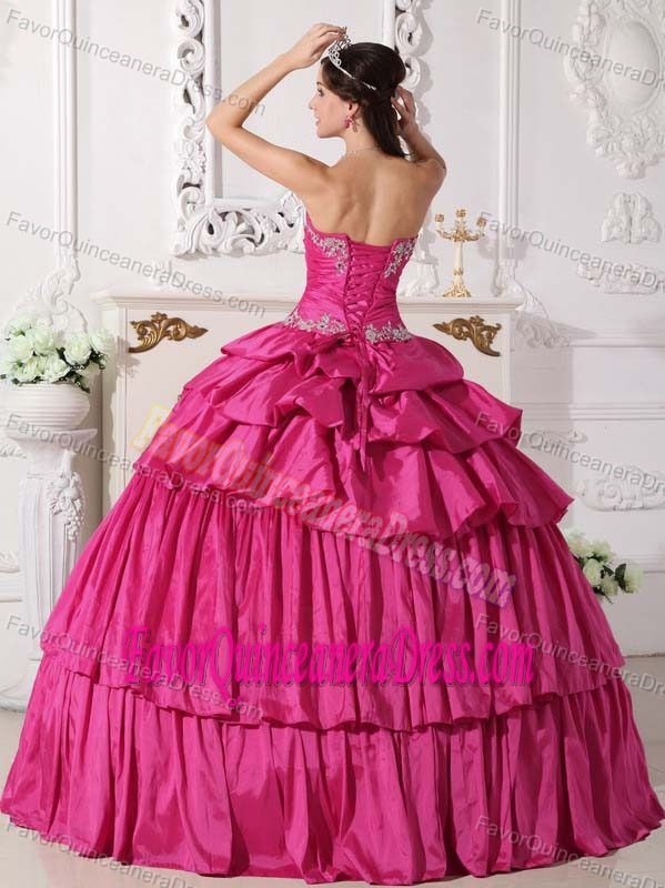 Hot Pink Sweetheart Ruched and Beaded Taffeta Classical Sweet 16 Dresses