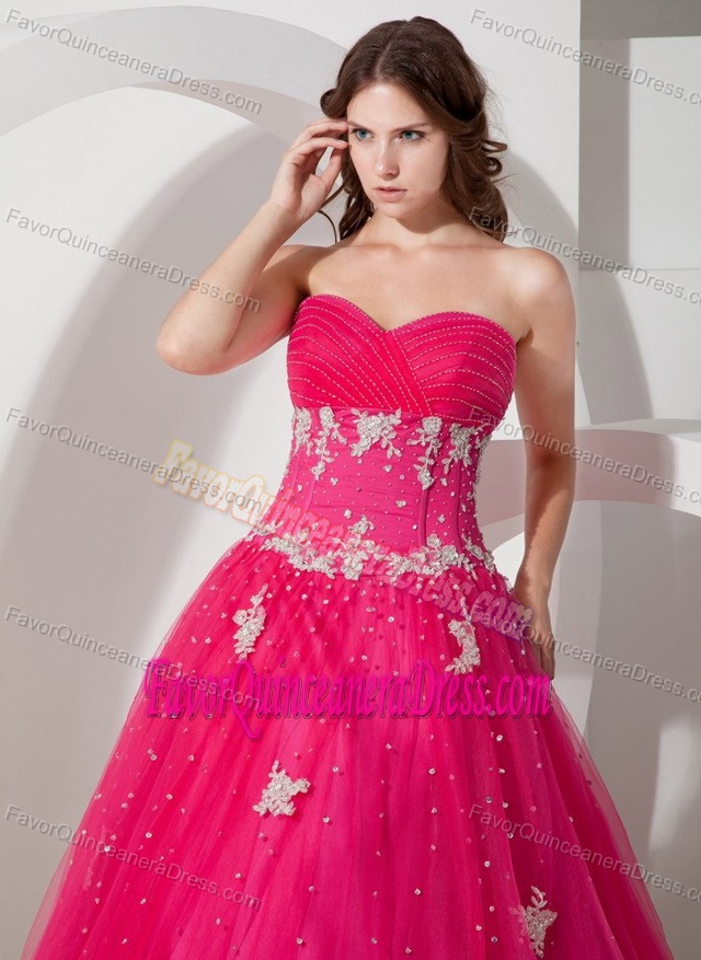 Sweetheart Tulle Beaded Dress for Quinceaneras with White Appliques on Sale