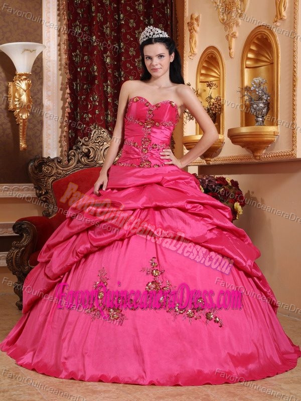 Ball Gown Sweetheart Floor-length Taffeta Quince Dresses with Appliques