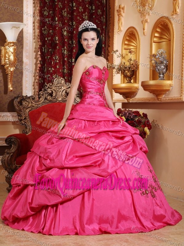 Ball Gown Sweetheart Floor-length Taffeta Quince Dresses with Appliques