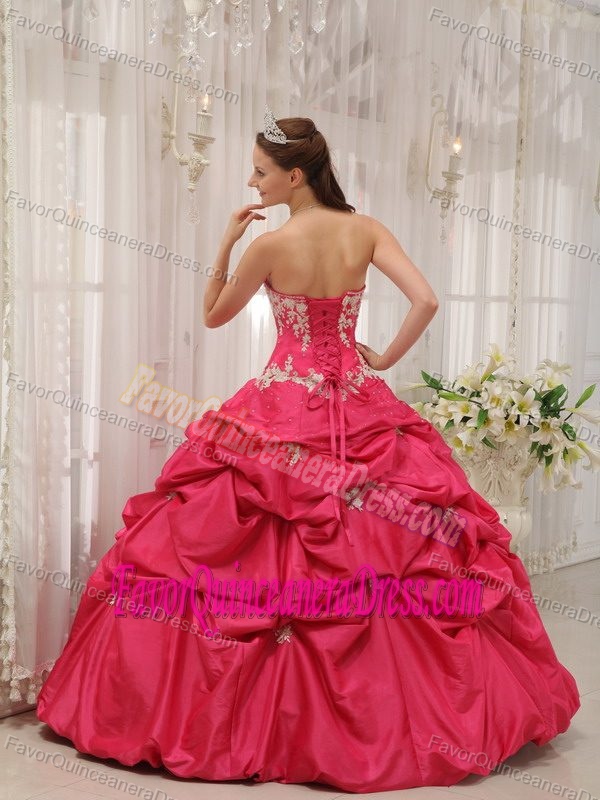 Coral Red Ball Gown Quinceanera Dresses Made in Taffeta with Pick-ups