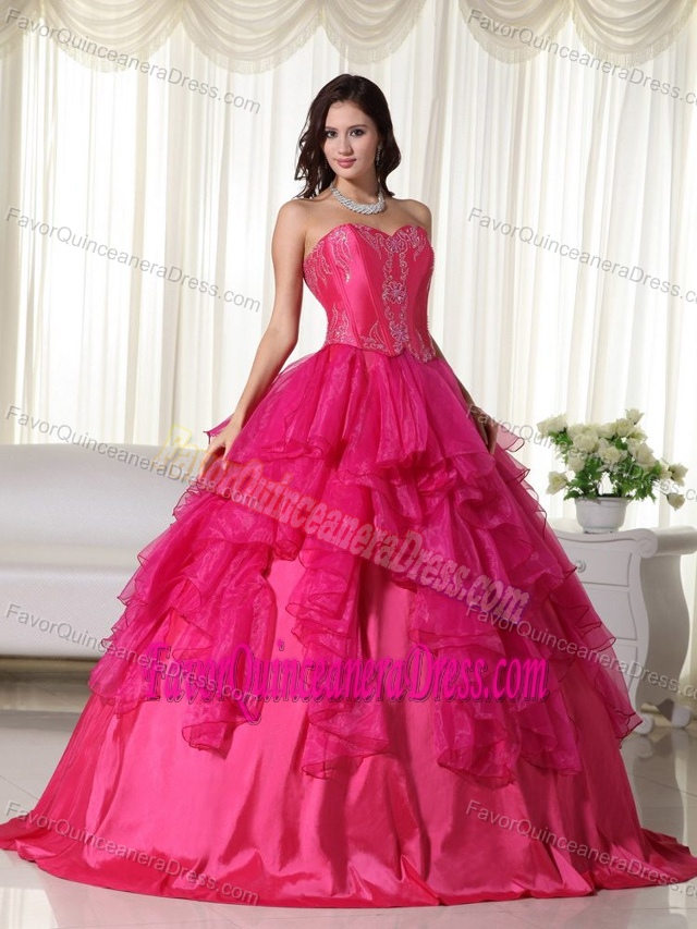 Sweetheart Floor-length Organza Embroidery Quinceanera Gowns in Hot Pink