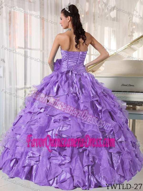 2013 Beaded Sweetheart Ball Gown Lavender Tulle Quinceanera Dress with Ruffles