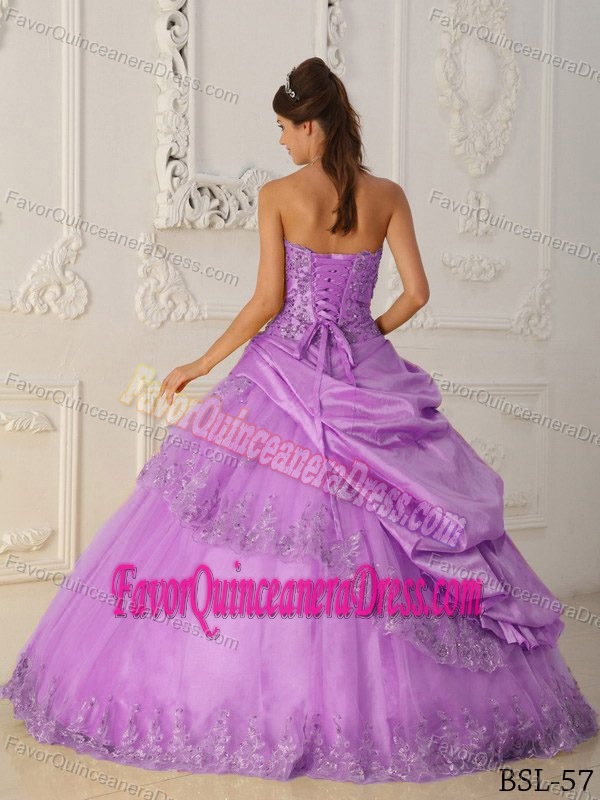 Special Princess Lavender Quince Dress in Taffeta Tulle with Embroidery