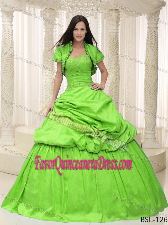 Lime Green Taffeta Sweetheart Appliques Quince Ball Gowns with Pick-ups