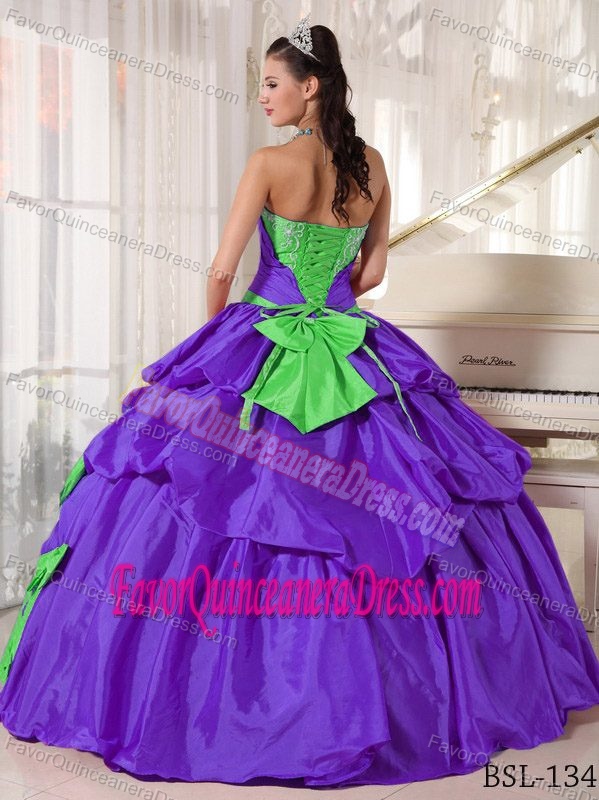 Recommended Multi-color Quinceanera Dresses Sweetheart Taffeta Appliques