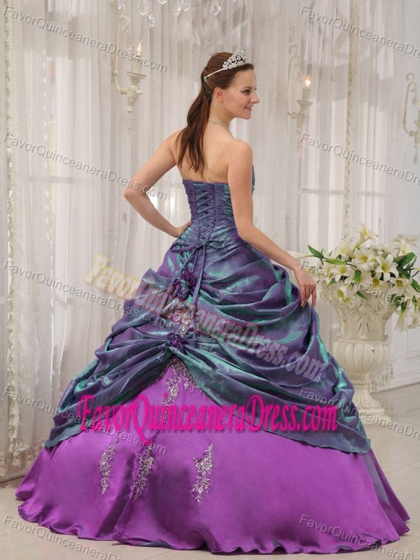 Purple Strapless Appliqued Taffeta Quinceanera Gowns with Pick-ups and Flowers