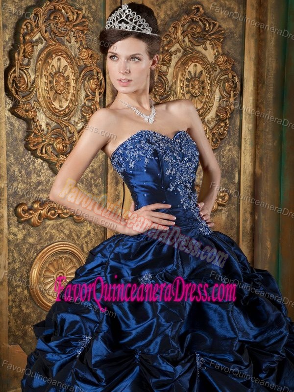 Navy Blue Ball Gown Sweetheart Taffeta Quinces Dresses with Picks-up