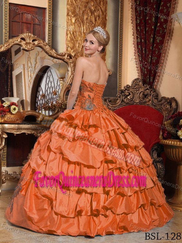 Ball Gown Strapless Quinceanera Dresses with Appliques and Layers in 2014