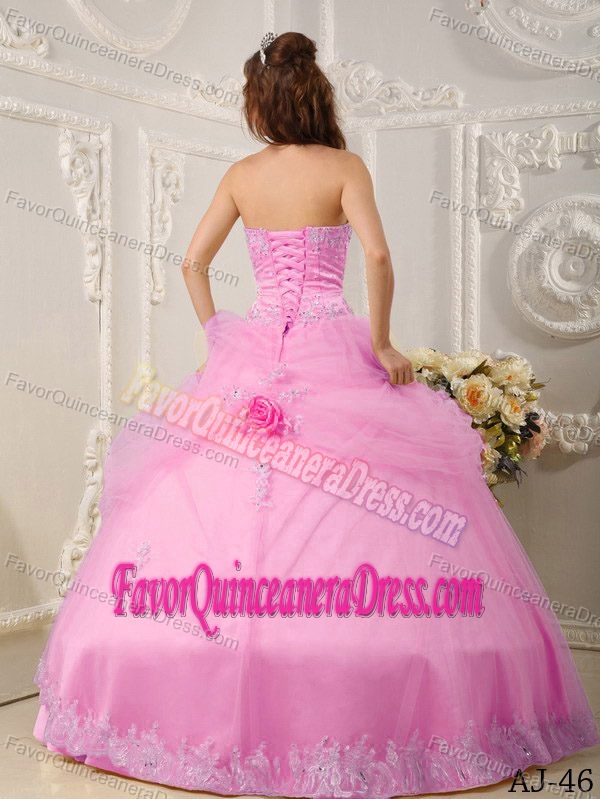 Beautiful Ball Gown Sweetheart Quinceanera Dress with Flowers and Appliques