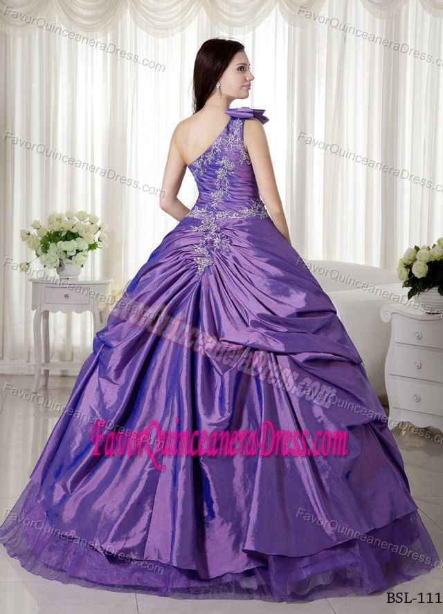 Trendy One Shoulder Taffeta Organza Purple Quince Dresses with Appliques