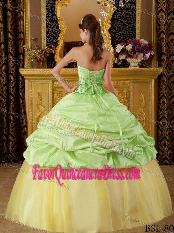 Beaded Green and Yellow Strapless Quinceanera Dresses in Taffeta and Tulle