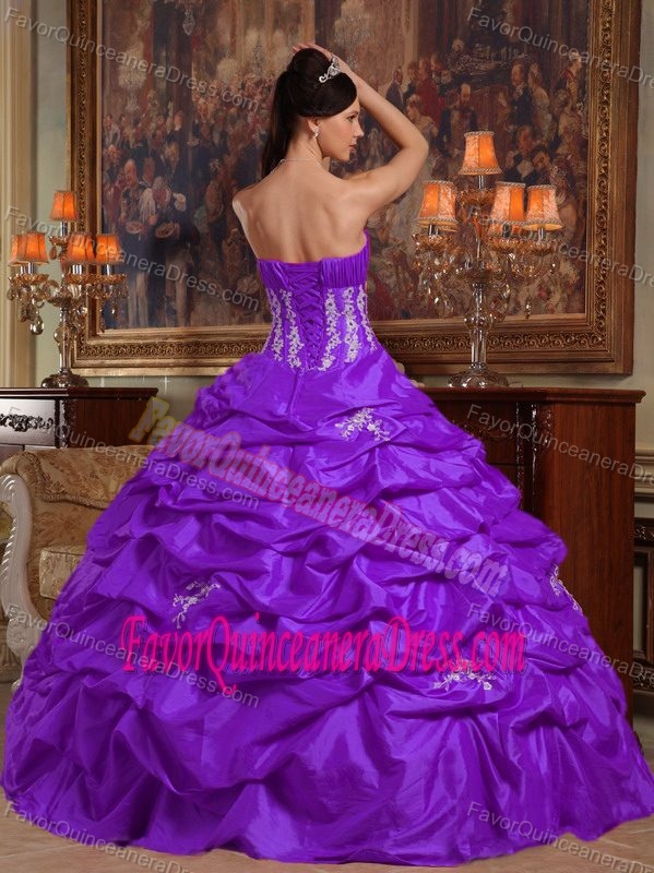 Ball Gown Strapless Floor-length Appliques Taffeta Dress for Quince in Purple
