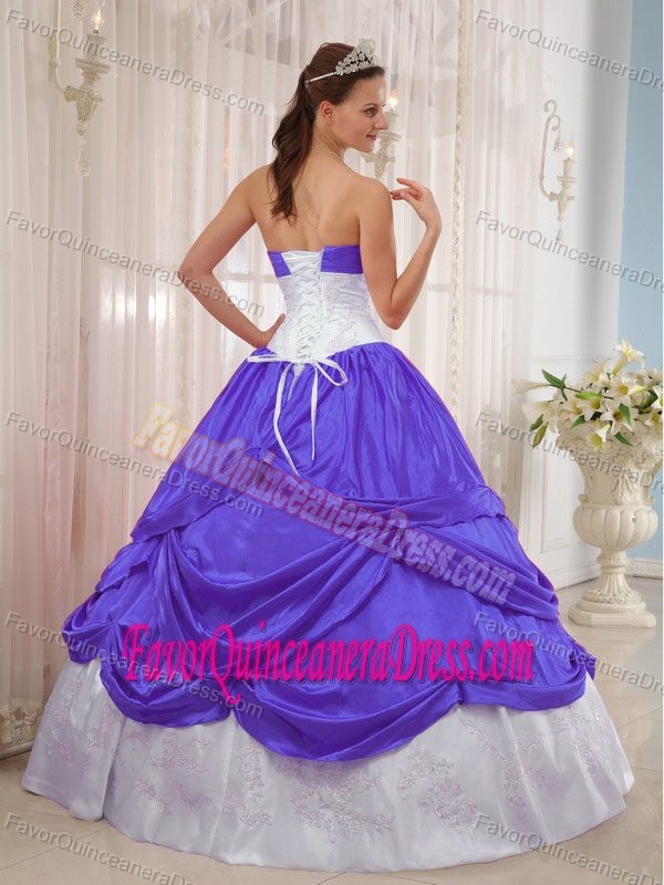 New Sweetheart Taffeta Sweet Sixteen Dresses in Purple and White