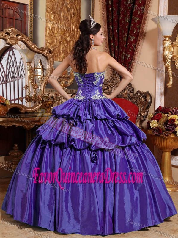 Purple Sweetheart Floor-length Taffeta Quince Dress with Appliques