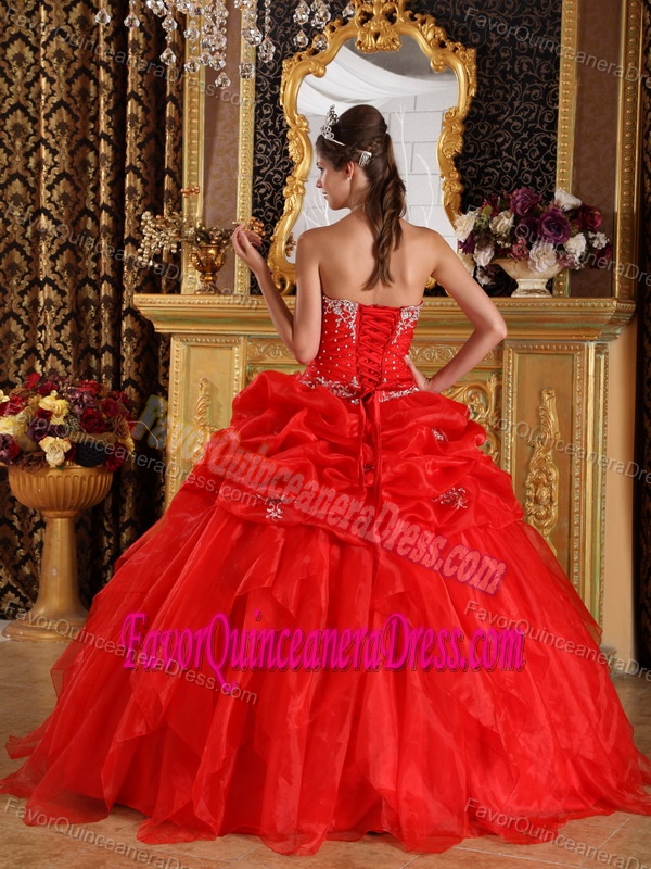 Informal Red Ball Gown Sweetheart Organza Sweet 15 Dresses with Beading