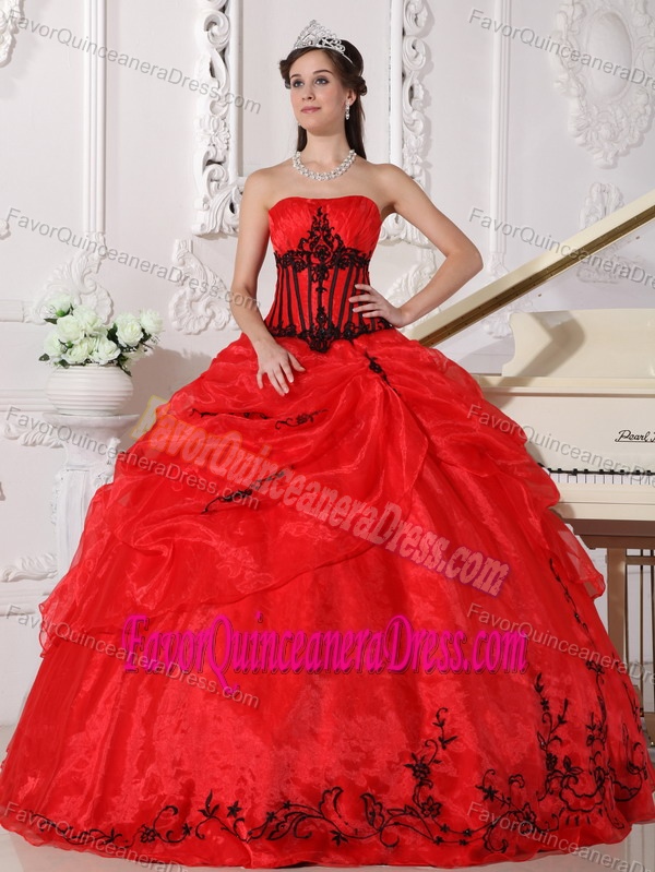 Sexy Red and Black Strapless Taffeta and Organza Sweet Sixteen Dresses