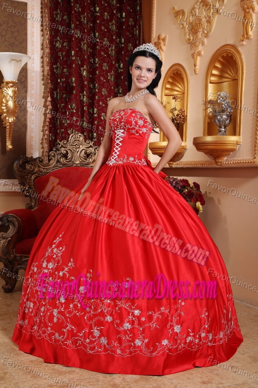 Popular Red Strapless Floor-length Taffeta Embroidery Quinceanera Gowns