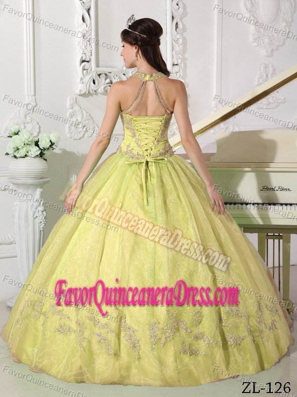 Special V-neck Organza Taffeta Yellow Quince Dresses with Appliques