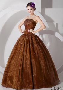 Luxurious Ruched and Beaded Tulle Brown Sweetheart Dress for Quinceaneras