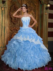 Popular Aqua Blue Organza Sweet Sixteen Dress with Appliques and Ruffles
