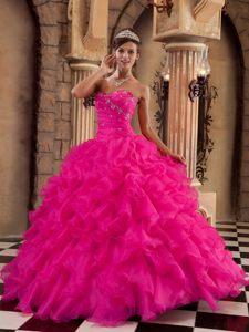 Sweetheart Floor-length Organza Ruffled Quinceanera Dresses in Coral Red